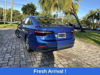 2024 Volkswagen Jetta SE