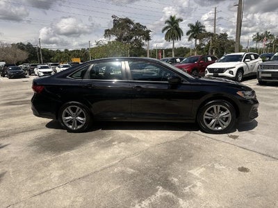 2024 Volkswagen Jetta SE