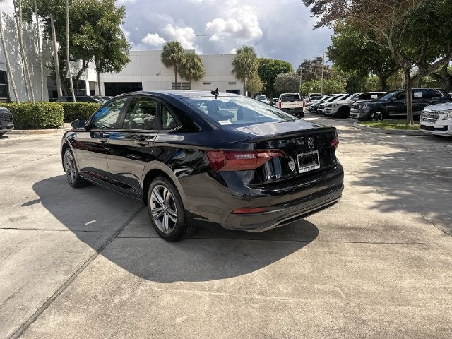 2024 Volkswagen Jetta SE