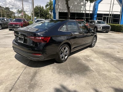 2024 Volkswagen Jetta SE