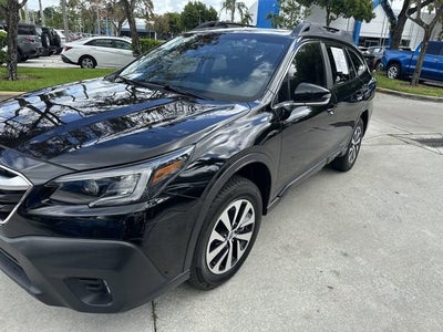 2022 Subaru Outback Premium