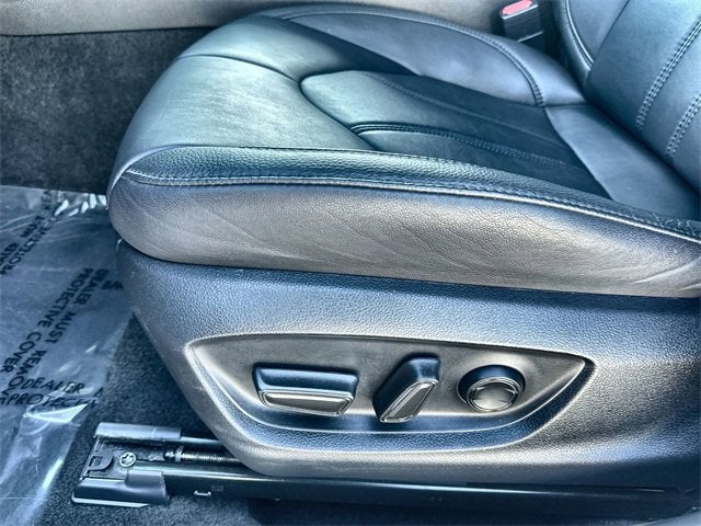 2022 Toyota Avalon XLE