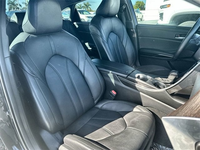 2022 Toyota Avalon XLE