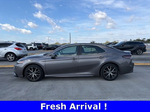 2023 Toyota Camry SE