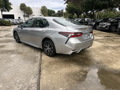 2023 Toyota Camry SE