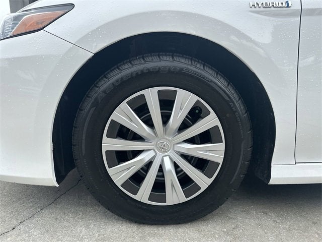 2021 Toyota Camry Hybrid LE