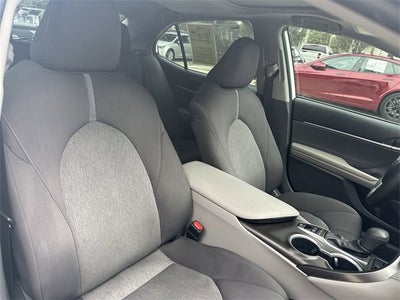 2021 Toyota Camry Hybrid LE