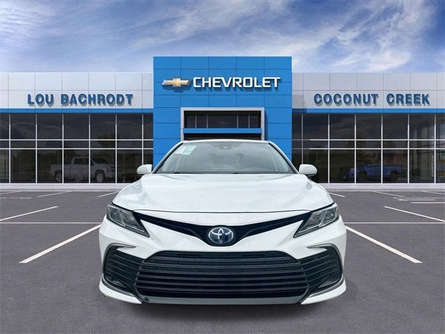 2021 Toyota Camry Hybrid LE