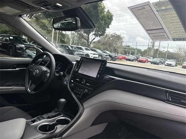 2021 Toyota Camry Hybrid LE