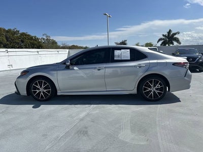 2023 Toyota Camry SE