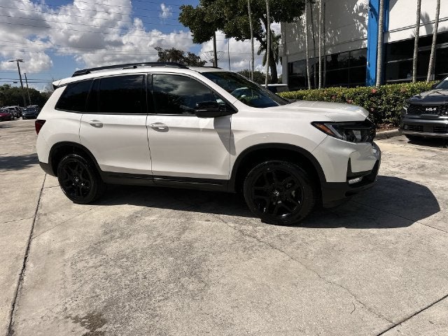 2024 Honda Passport Black Edition