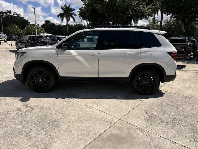 2024 Honda Passport Black Edition