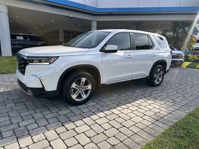 2023 Honda Pilot EX-L 7 Passenger