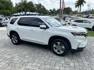 2023 Honda Pilot EX-L 8 Passenger
