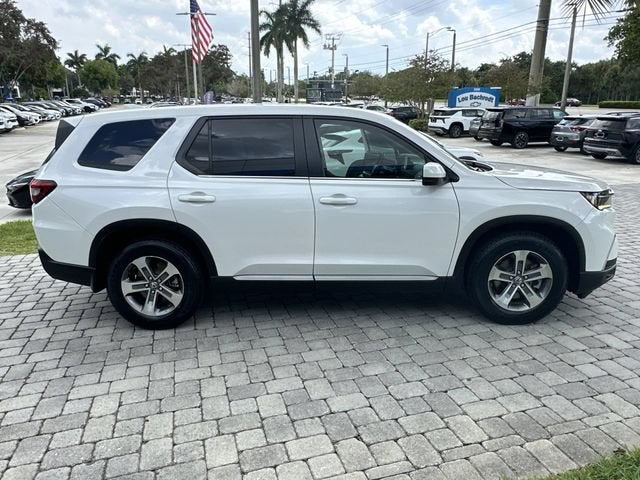 2023 Honda Pilot EX-L 8 Passenger