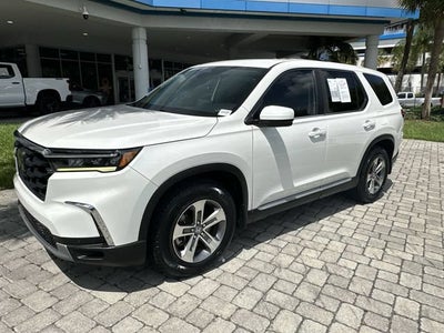 2023 Honda Pilot EX-L 8 Passenger