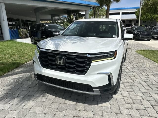 2023 Honda Pilot EX-L 8 Passenger