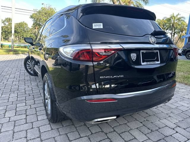 2023 Buick Enclave Essence