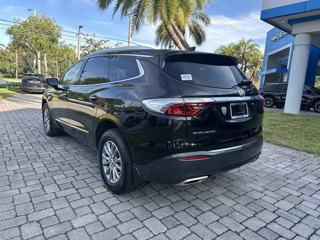2023 Buick Enclave Essence