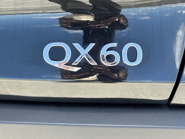 2024 INFINITI QX60 LUXE