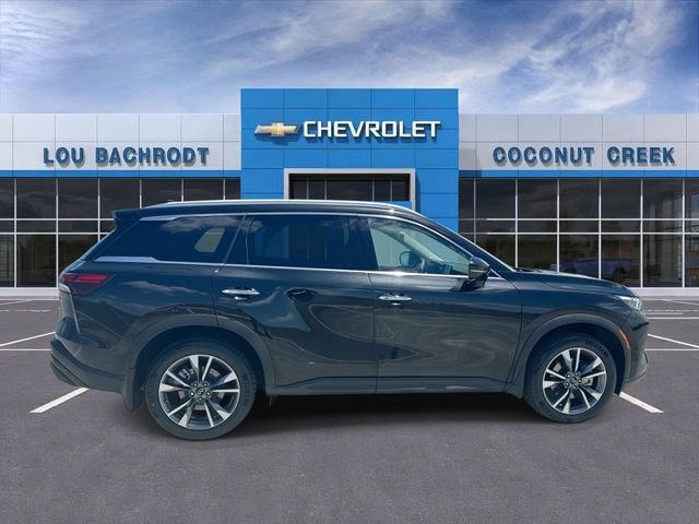 2024 INFINITI QX60 LUXE