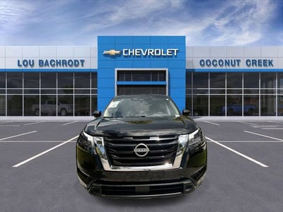 2025 Nissan Pathfinder S