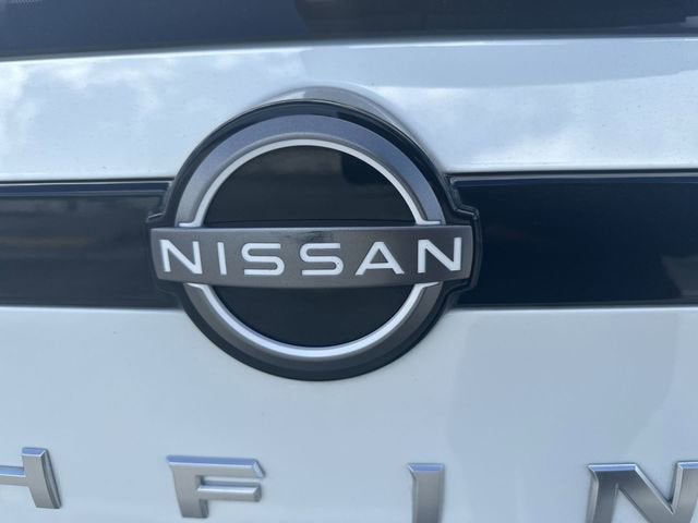 2024 Nissan Pathfinder S