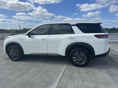 2024 Nissan Pathfinder S