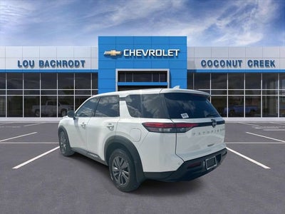 2024 Nissan Pathfinder S
