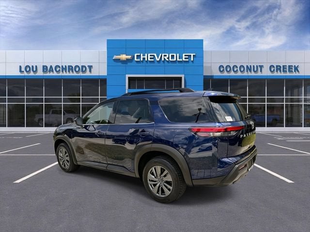 2025 Nissan Pathfinder SV
