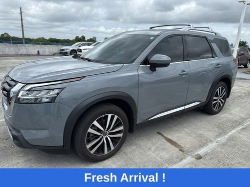 2024 Nissan Pathfinder Platinum