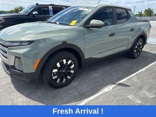2025 Hyundai Santa Cruz SE