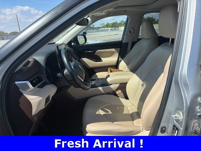 2022 Toyota Highlander XLE