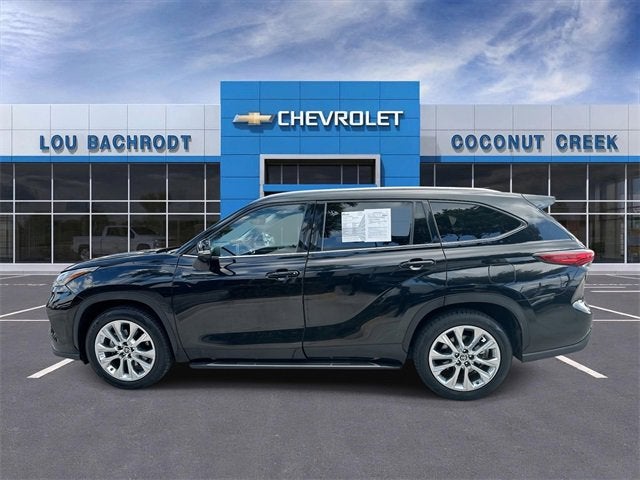 2023 Toyota Highlander L