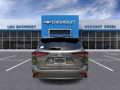 2024 Toyota Highlander LE