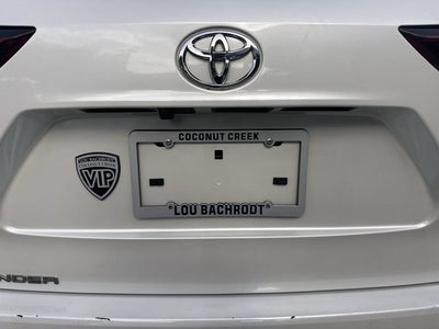 2024 Toyota Highlander LE