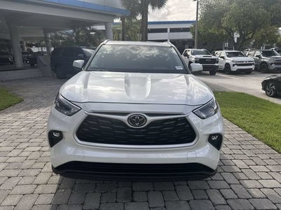 2024 Toyota Highlander LE