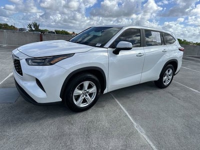 2023 Toyota Highlander L