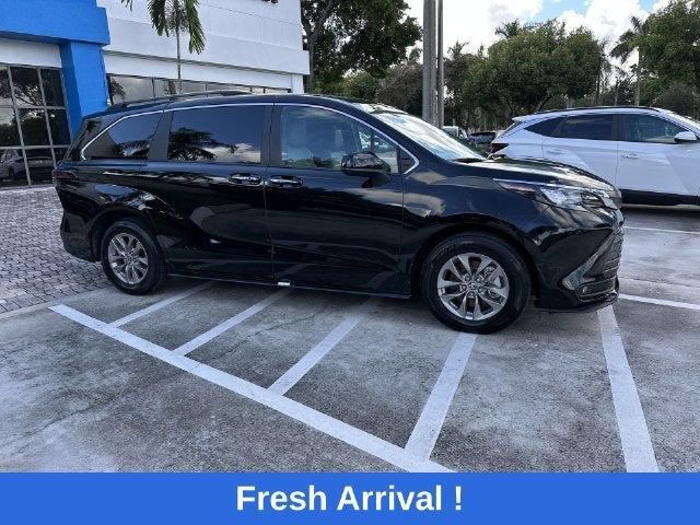 2026 Toyota Sienna XLE