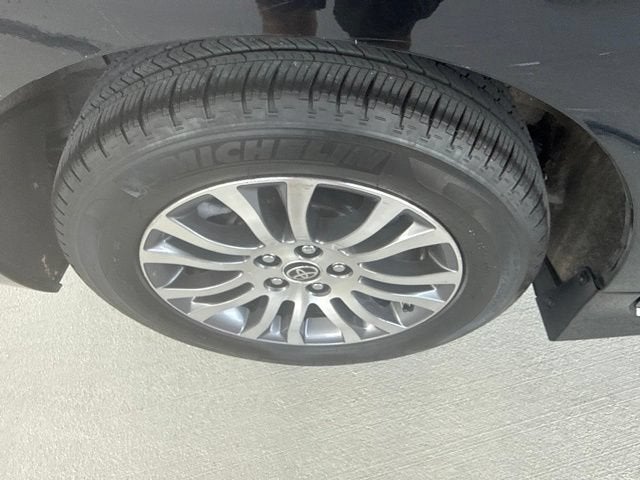 2020 Toyota Sienna XLE Auto Access Seat