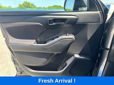 2021 Toyota Highlander L