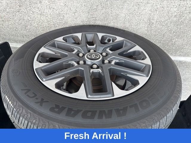 2022 TOYOTA TRU TUNDRA 4WD Base