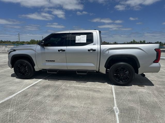 2022 Toyota Tundra 4WD SR5