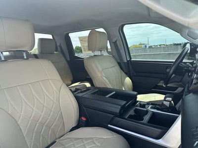 2022 Toyota Tundra 4WD SR5
