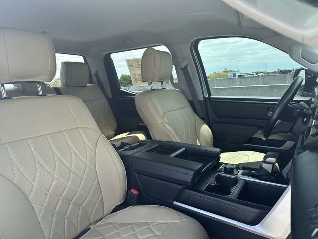 2022 Toyota Tundra 4WD SR5