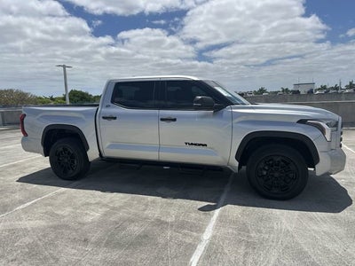 2022 Toyota Tundra 4WD SR5