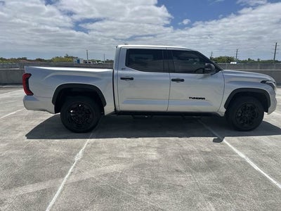 2022 Toyota Tundra 4WD SR5