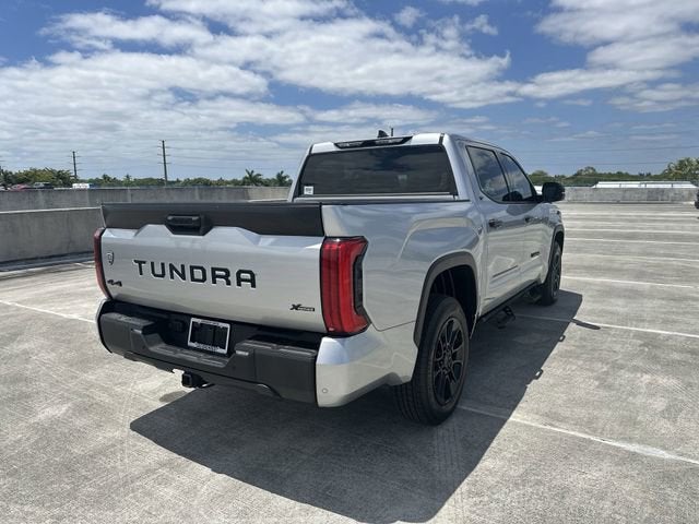 2022 Toyota Tundra 4WD SR5