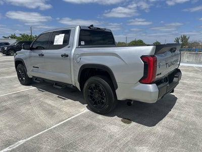 2022 Toyota Tundra 4WD SR5