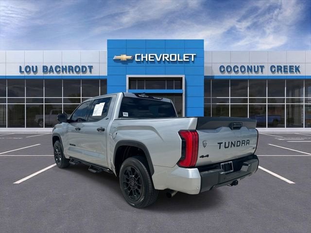 2022 Toyota Tundra 4WD SR5